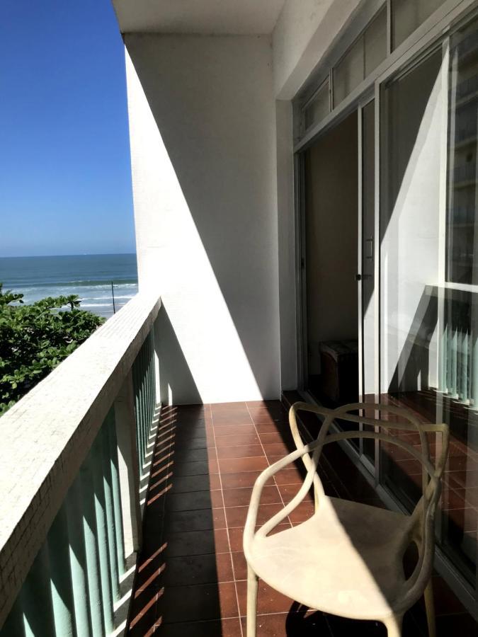 דירות גוארויה Pitangueiras, Frente Ao Mar Com Servico De Praia מראה חיצוני תמונה
